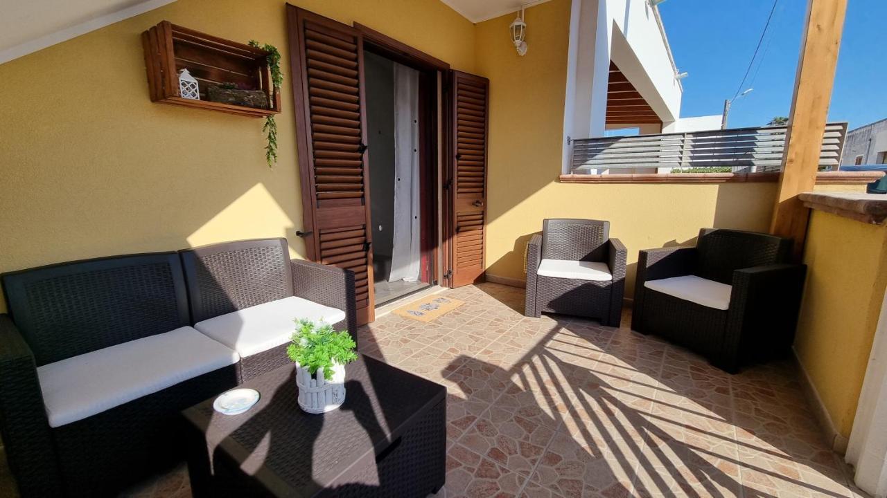 La Terrazza Dei Nonni Apartment ตอร์เร สเปคเคีย รุจเจรี ภายนอก รูปภาพ