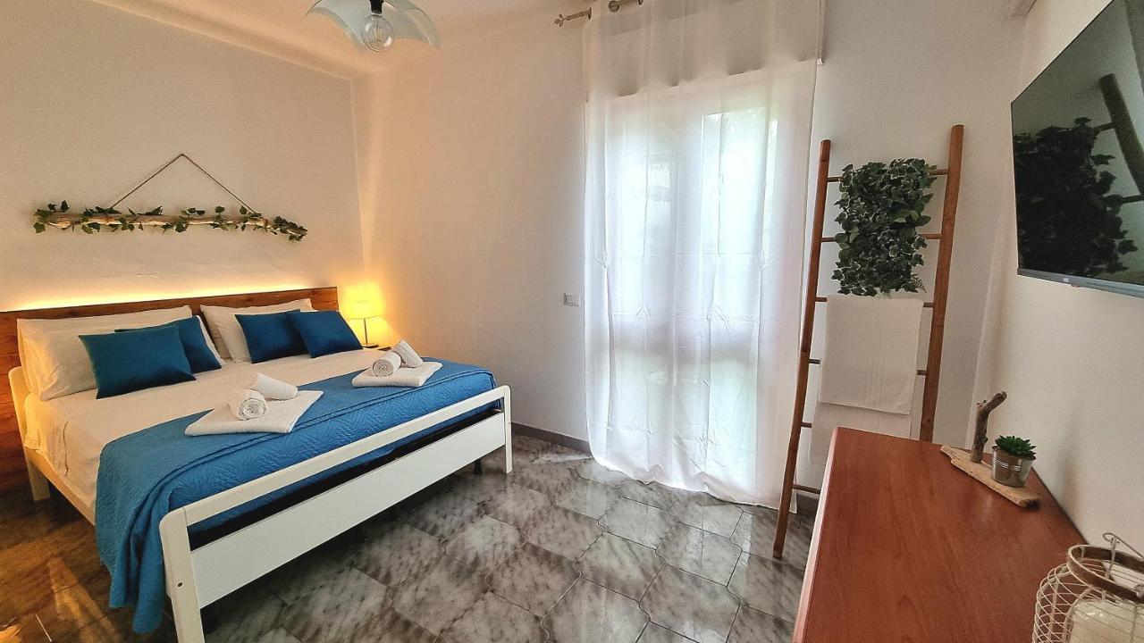 La Terrazza Dei Nonni Apartment ตอร์เร สเปคเคีย รุจเจรี ภายนอก รูปภาพ