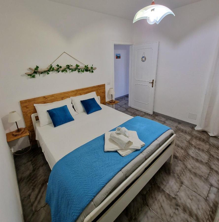 La Terrazza Dei Nonni Apartment ตอร์เร สเปคเคีย รุจเจรี ภายนอก รูปภาพ